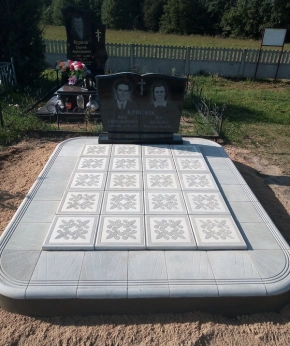 Памятник двойной 162